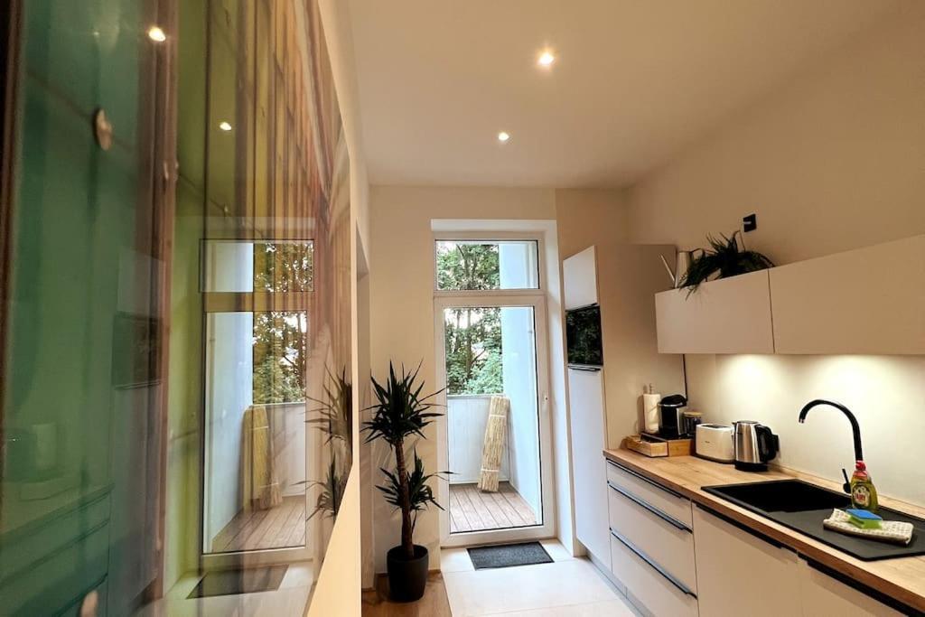 Soul-Apartment Balkon Privatparkplatz 2 Boxspringbetten 55Zoll Tv Wlan Leipzig Luaran gambar