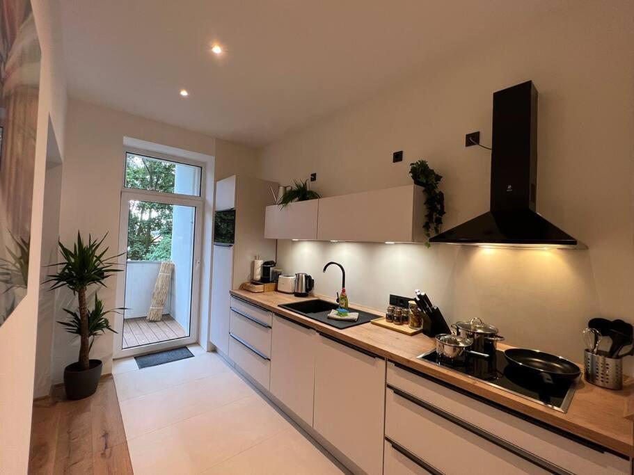 Soul-Apartment Balkon Privatparkplatz 2 Boxspringbetten 55Zoll Tv Wlan Leipzig Luaran gambar